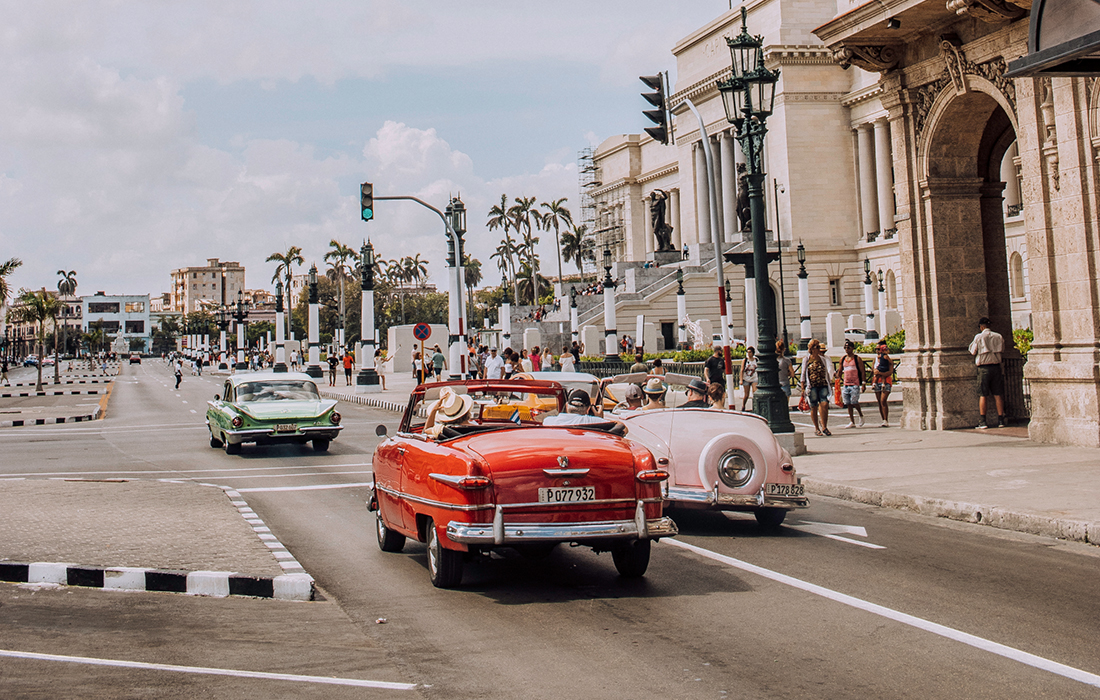 Vintage cars on the streets in Havana